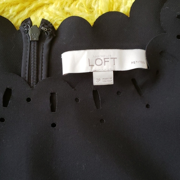 Loft Black Shift Dress - Picture 4 of 5